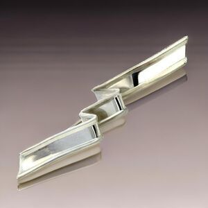 Tiffany & Co Estate Wave Brooch Sterling Silver 5 Grams TIF795